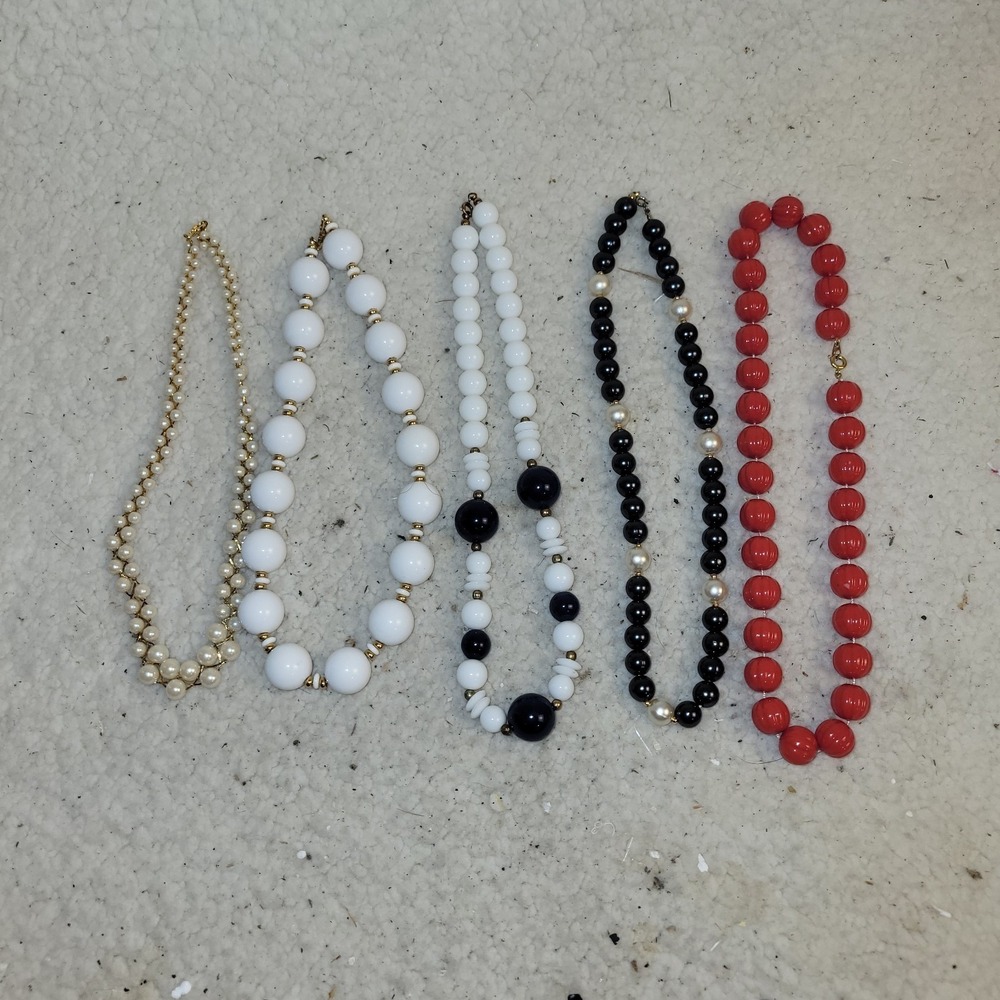 Vintage Beaded Necklace Lot Milk Glass Faux Pearl Red Black Statement Jewelry 5